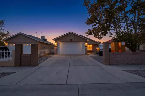 7304 Rainmaker Rd SW, Albuquerque, NM 87121