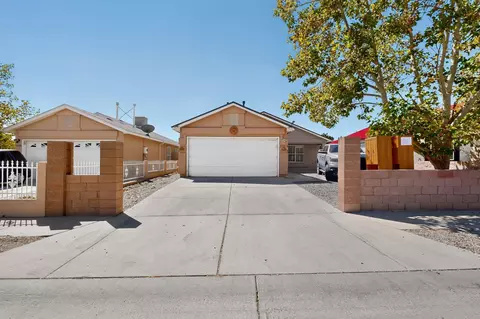 7304 Rainmaker Rd SW, Albuquerque, NM 87121