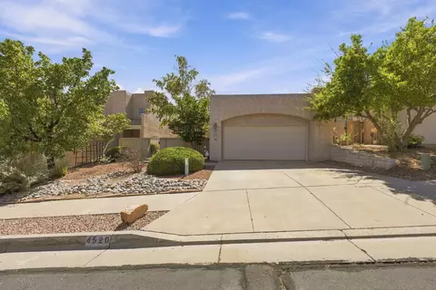 4520 Miramar Dr NW, Albuquerque, NM 87114