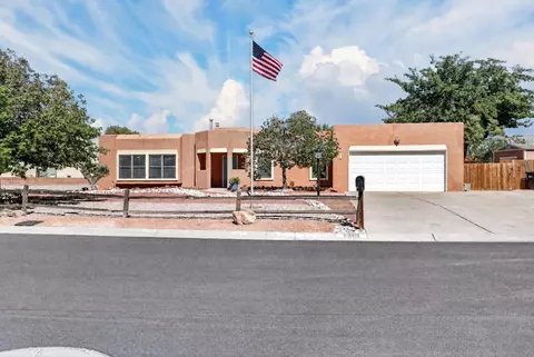 916 Player Loop SE, Rio Rancho, NM 87124