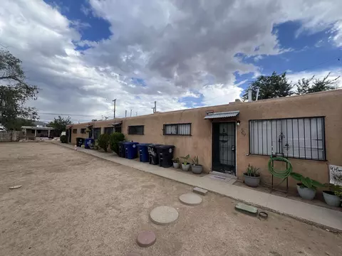 336 Pennsylvania St NE, Albuquerque, NM 87108