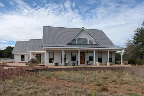 4 Quail Run Ct, Tijeras, NM 87059