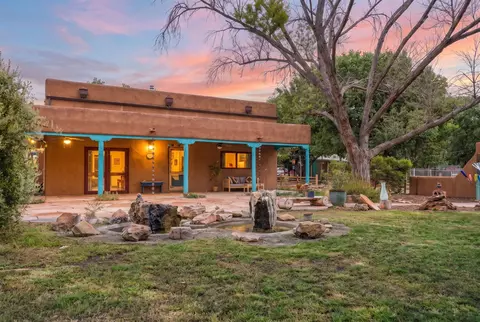 99 Molina Rd, Peralta, NM 87042