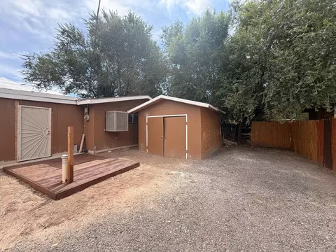 Exterior - 18 Gurule Rd # B, Peralta, NM 87042 photo 3 of 4
