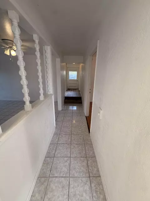 Entry Way - 18 Gurule Rd # B, Peralta, NM 87042 photo 1 of 1