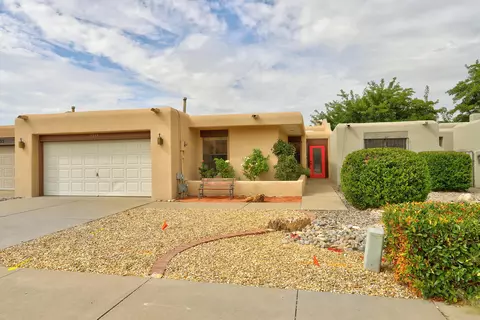 5239 Zurich Pl NE, Albuquerque, NM 87111