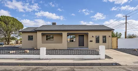 801 California St SE, Albuquerque, NM 87108