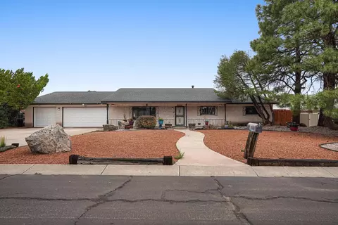 5337 Ironwood Dr NW, Albuquerque, NM 87114