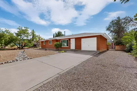 2420 Stevens Dr NE, Albuquerque, NM 87112