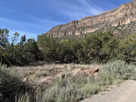 455 San Diego Dr, Jemez Springs, NM 87025