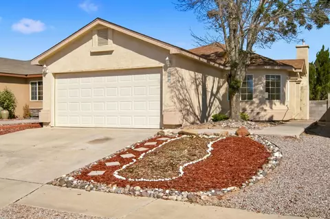 8409 Vista Chamisa Ln SW, Albuquerque, NM 87121
