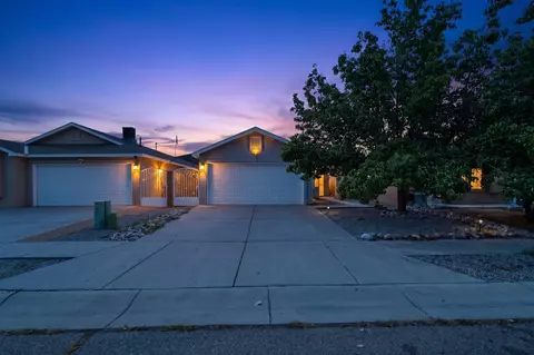 1005 72nd Pl NW, Albuquerque, NM 87121