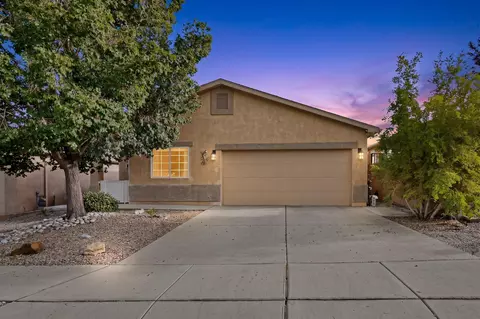10716 Beaker Rd SW, Albuquerque, NM 87121