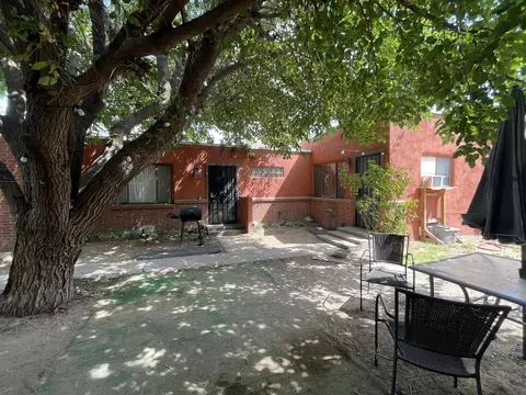 304 Texas St NE, Albuquerque, NM 87108