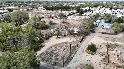 505 Mission Ave NE, Albuquerque, NM 87107
