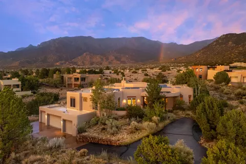 13723 Apache Plume Pl NE, Albuquerque, NM 87111