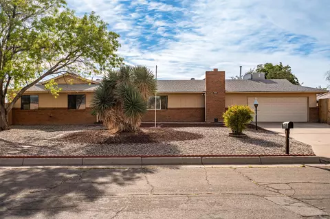 803 Pinehurst Rd SE, Rio Rancho, NM 87124
