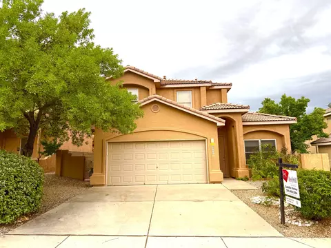 9228 Bluewood Ln NE, Albuquerque, NM 87122