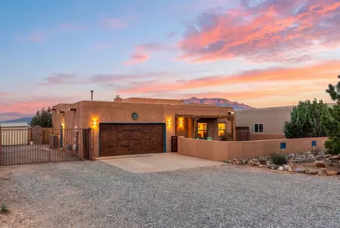 3302 Demavend Rd NE, Rio Rancho, NM 87144