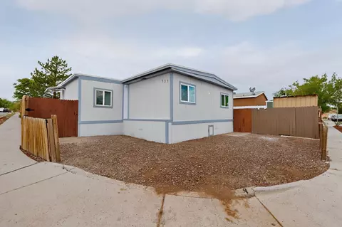 737 97th St SW, Albuquerque, NM 87121