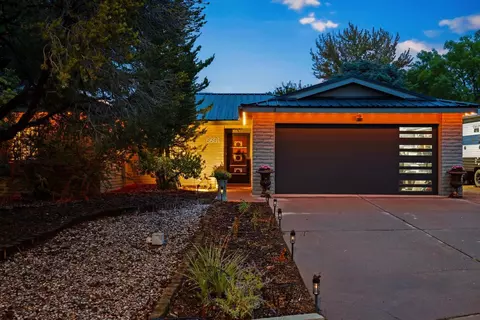 6601 Luella Anne Dr NE, Albuquerque, NM 87109