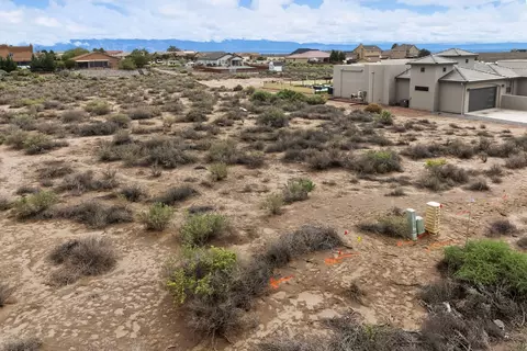 5 Th St, Rio Rancho, NM 87124
