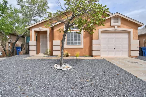 6003 Celestial Ave NW, Albuquerque, NM 87114