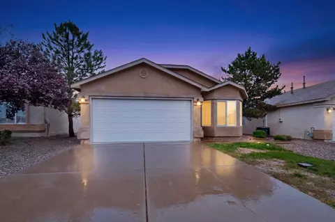 617 Sunny Meadows Dr NE, Rio Rancho, NM 87144