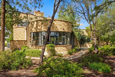 309 Hermosa Dr SE, Albuquerque, NM 87108