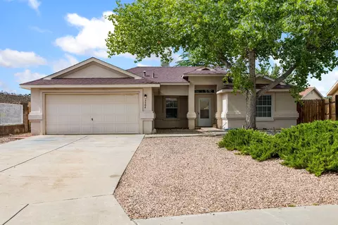 5304 Bandelier Dr NW, Albuquerque, NM 87114