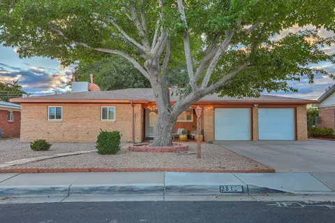2813 Florida St NE, Albuquerque, NM 87110
