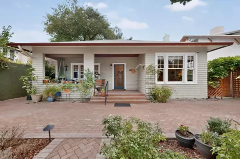 314 12th St NW, Albuquerque, NM 87102