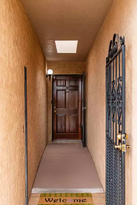 13109 Summer Pl NE, Albuquerque, NM 87112