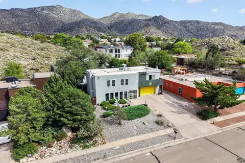 1124 Turner Dr NE, Albuquerque, NM 87123