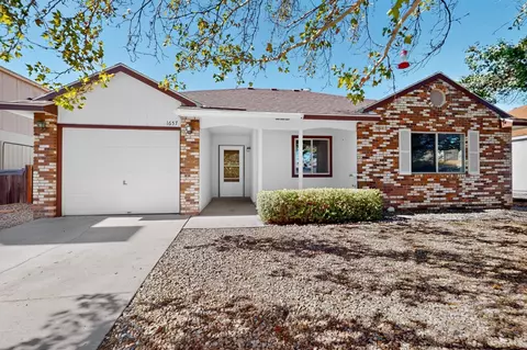 1657 Lark Spur Dr NE, Rio Rancho, NM 87144