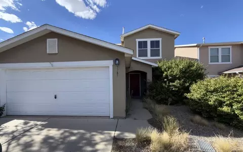 3787 Cattle Dr NE, Rio Rancho, NM 87144