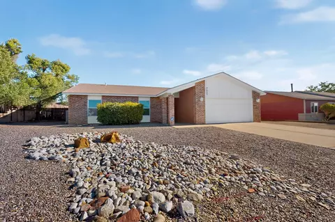 4635 Gypsum Dr NE, Rio Rancho, NM 87124