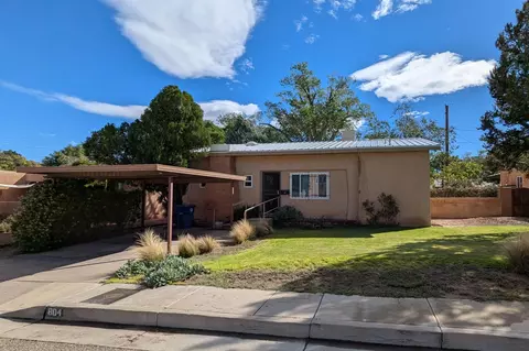 804 Wellesley Dr NE, Albuquerque, NM 87106