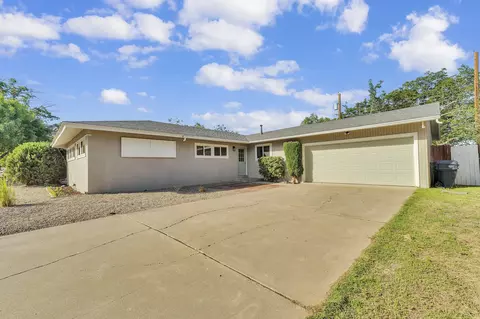 3101 Carolina St NE, Albuquerque, NM 87110