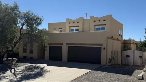 5036 Brown Bear Dr NE, Rio Rancho, NM 87144
