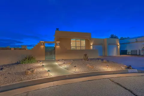 12601 Carmel Ct NE, Albuquerque, NM 87122