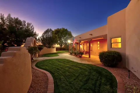 9175 Wilshire Ave NE, Albuquerque, NM 87122