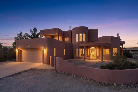 7921 San Diego Ave NE, Albuquerque, NM 87122