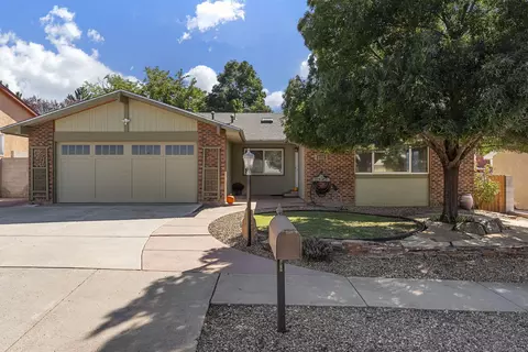 8132 Otero Ave NE, Albuquerque, NM 87109