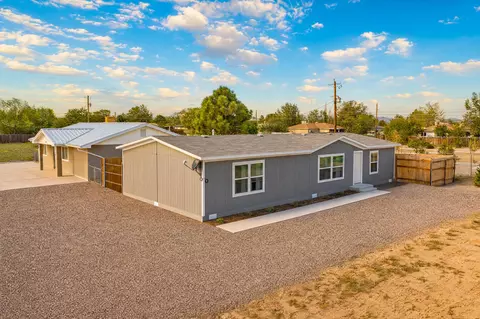 809 Maple Ave, Moriarty, NM 87035 photo 6