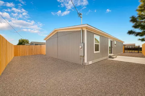809 Maple Ave, Moriarty, NM 87035 photo 7