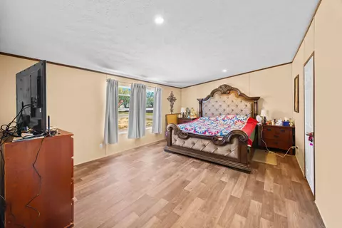 809 Maple Ave, Moriarty, NM 87035 photo 13