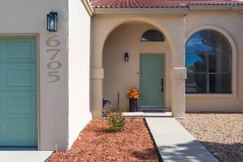 6705 Lamy St NW, Albuquerque, NM 87120