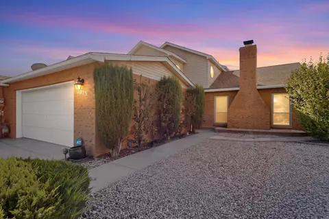 5015 Calle De Carino NE, Albuquerque, NM 87111