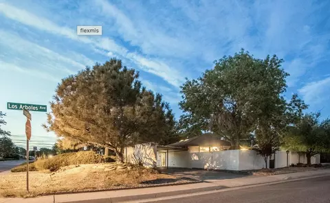2900 Charleston St NE, Albuquerque, NM 87110